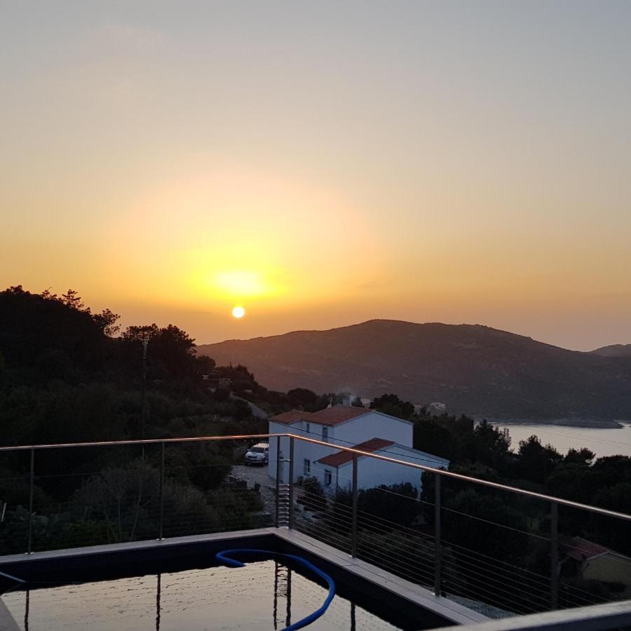 Villa Makele Calvi  Buitenkant foto