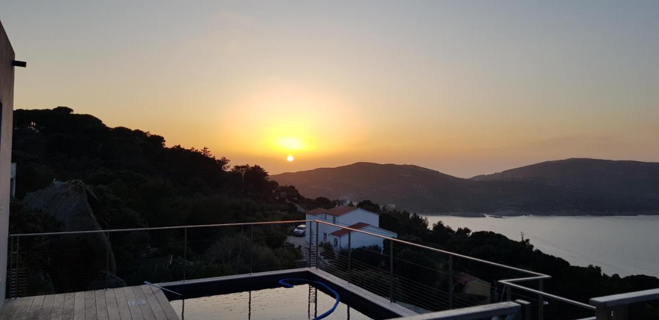 Villa Makele Calvi  Buitenkant foto